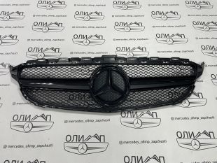 Решетка радиатора AMG 63 на Mercedes W205 до рест Решетка радиатора AMG 63 на Mercedes W205 до рест